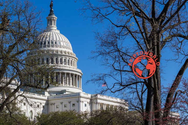 Amerika $28 milliárd dollárt keresne kriptoadó segítségével