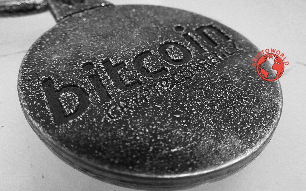 Egy korai felhasználó 2015-ben 100%-os felárral árult bitcoint az eBayen