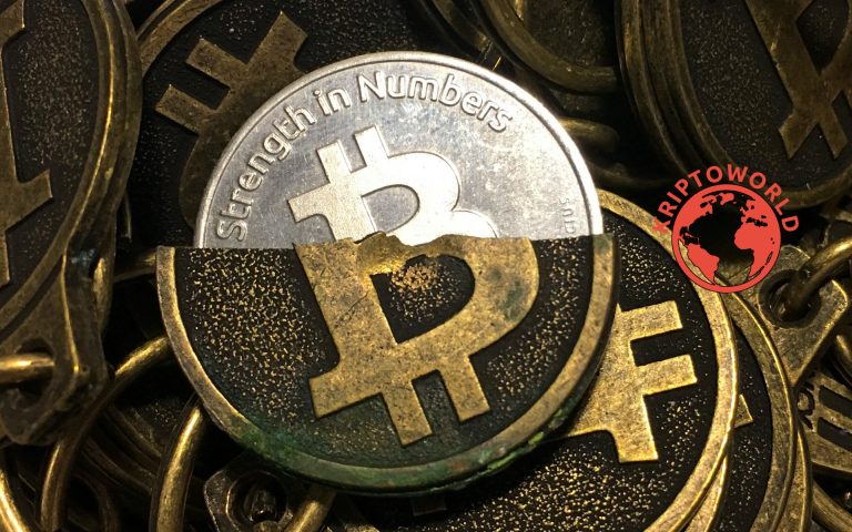 5 millió dollárnyi bitcoint utalt valaki, amely 2010 óta nem mozdult