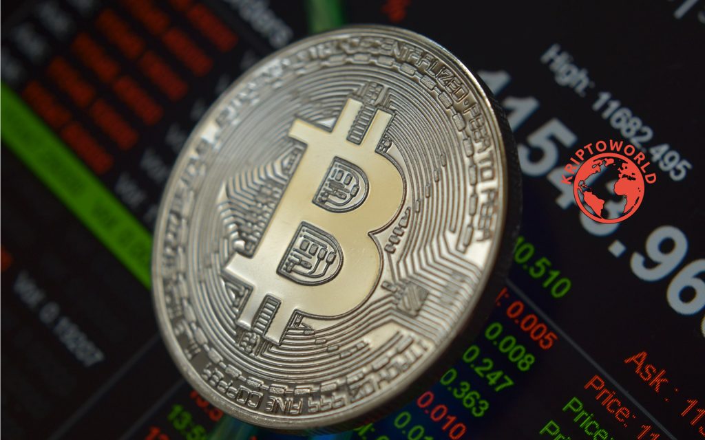 Közeledhet a 100 ezer dolláros bitcoin