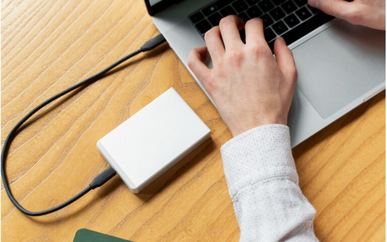 Nem csak fájlok átvitele – mire használható még a pendrive?