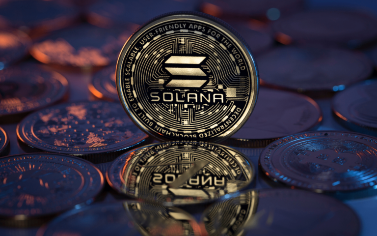 A Solana lekörözte az XRP-t, és akár elérheti a 10,000 dollárt is