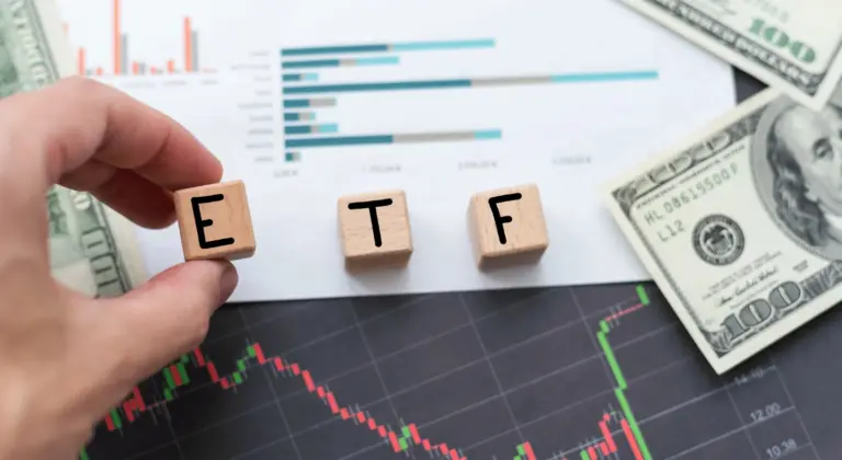 Valami változik: az ETF-flow már nem egy irányba megy