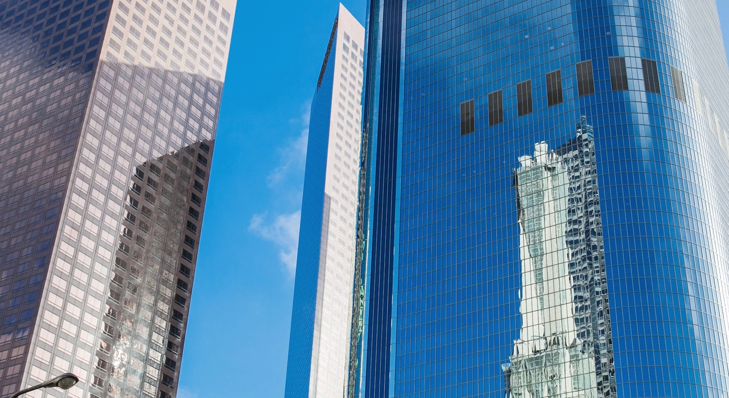 Már nem elég csak tartani: így kezelik a vállalatok a kriptovalutát