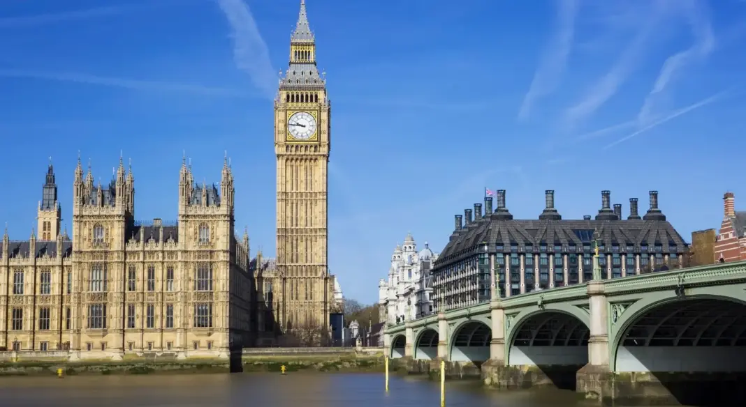 Stablecoin szabályozás: a Bank of England enyhíthet a szigorú terveken