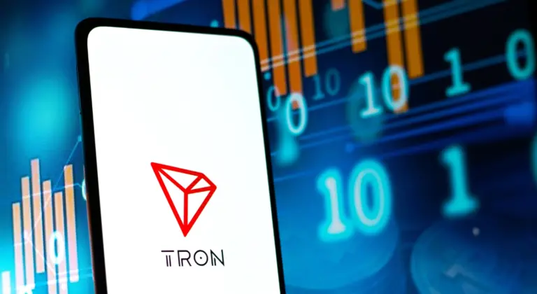 A Tron átlépte a 400 millió címet